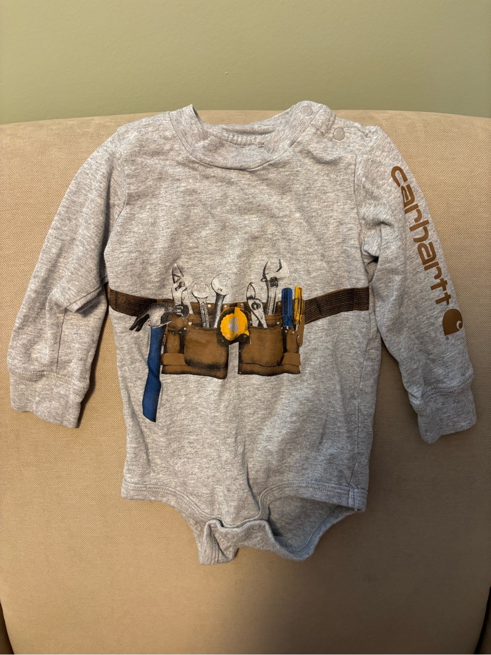 Carhartt Baby Grey Long-Sleeve Tool Belt Bodysuit, 6-9 months